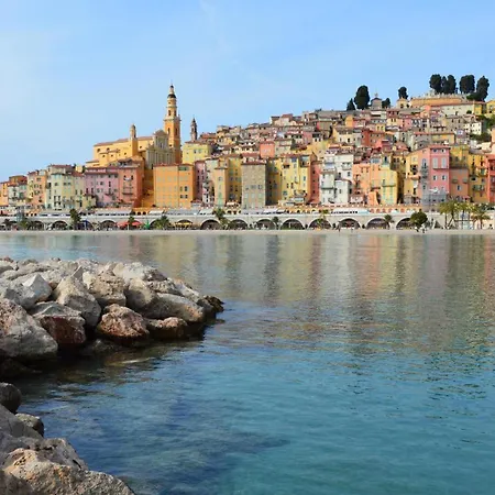 Апартаменты Le St Pierre, Joli T1 A 2 Minutes Des Plages
